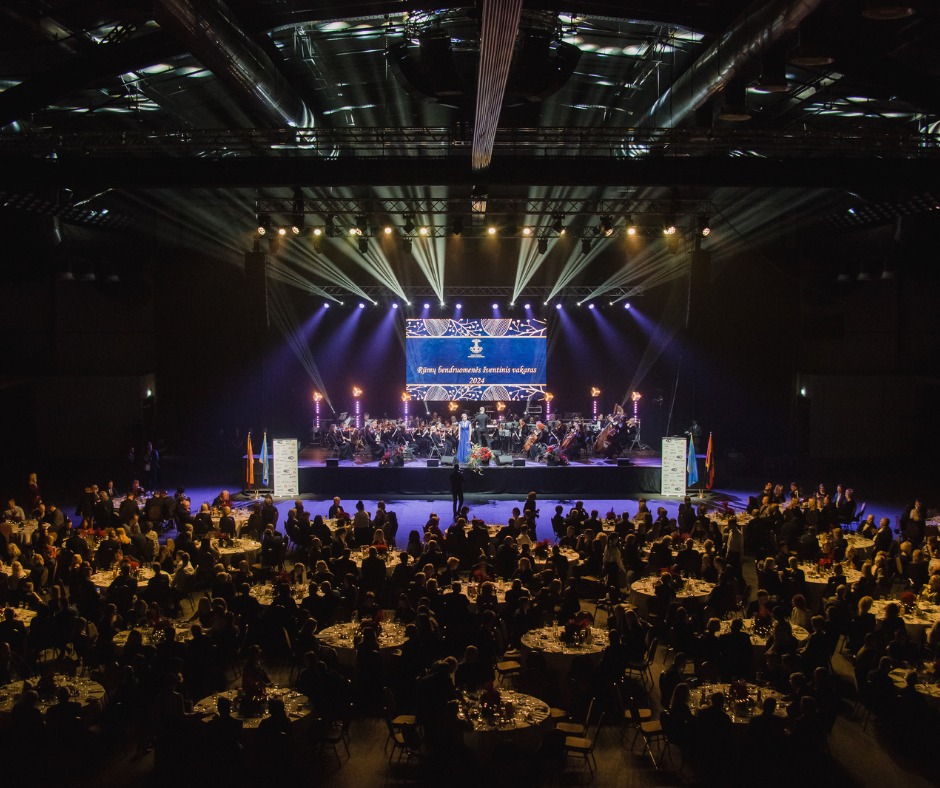 An exclusive award 1